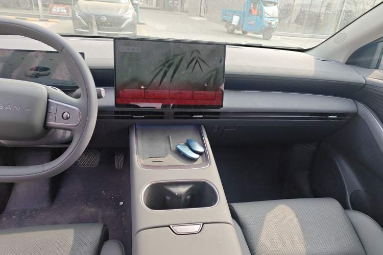 Used Nissan N6 2026 Model 180 Max Audio And AC Panel