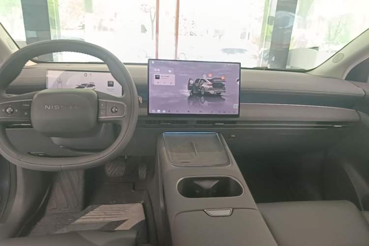Used Nissan N6 2026 Model 180 Max Audio And AC Panel