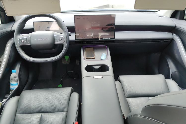 Used Nissan N6 2026 Model 180 Max Center Console
