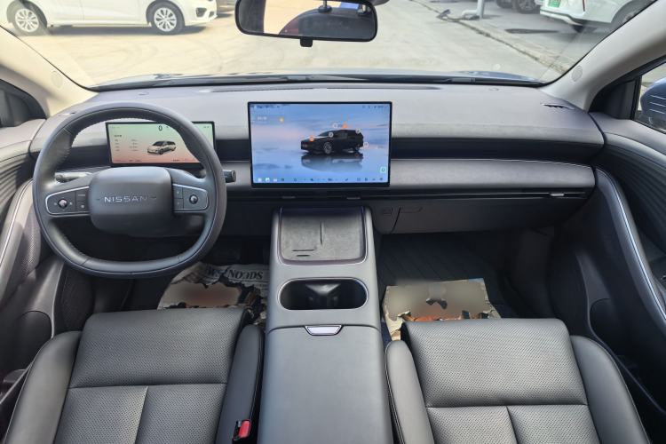 Used Nissan N6 2026 Model 180 Max Center Console