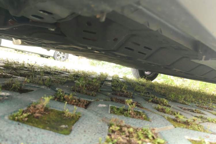 Used Nissan N6 2026 Model 180 Max Chassis Front Left