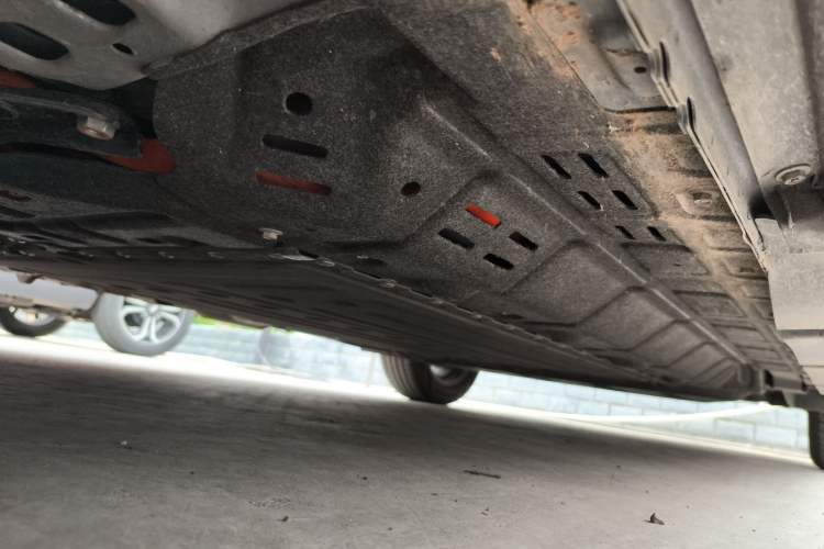 Used Nissan N6 2026 Model 180 Max Chassis Front Left
