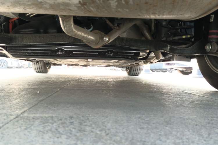 Used Nissan N6 2026 Model 180 Max Chassis Rear