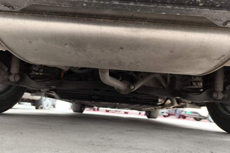 Used Nissan N6 2026 Model 180 Max Chassis Rear