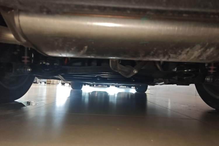 Used Nissan N6 2026 Model 180 Max Chassis Rear