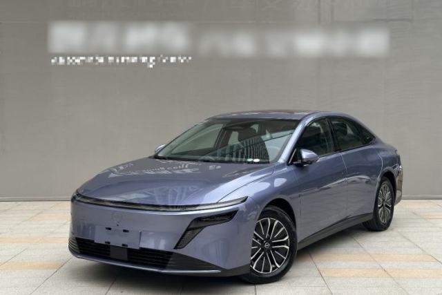 Used Nissan N6 2026 Model 180 Max