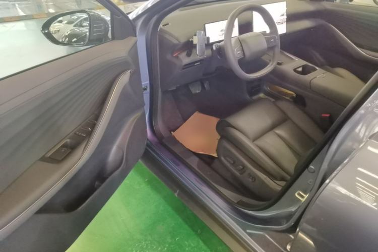 Used Nissan N6 2026 Model 180 Max Driver Seat