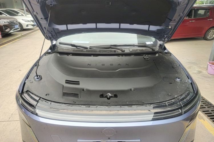 Used Nissan N6 2026 Model 180 Max Engine Bay