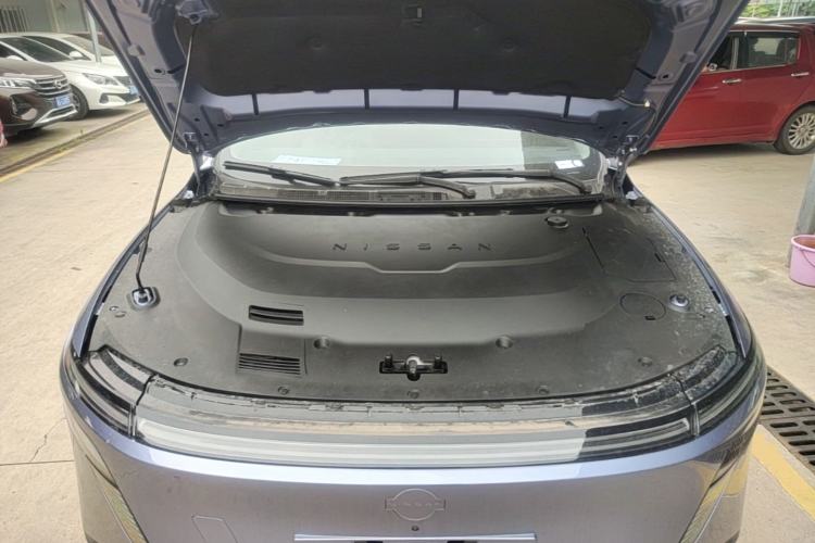 Used Nissan N6 2026 Model 180 Max Engine Bay