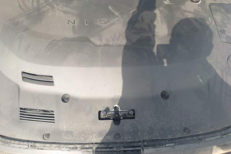 Used Nissan N6 2026 Model 180 Max Engine Bay
