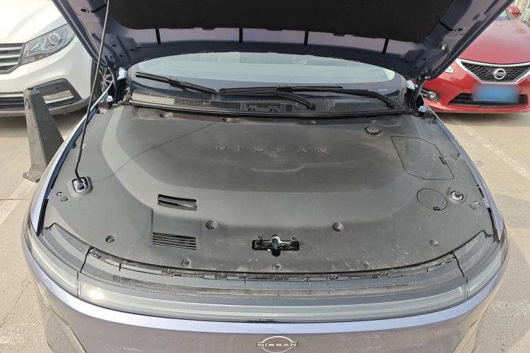 Used Nissan N6 2026 Model 180 Max Engine Bay