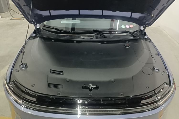 Used Nissan N6 2026 Model 180 Max Engine Bay