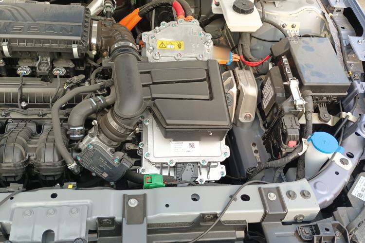 Used Nissan N6 2026 Model 180 Max Engine Bay Left