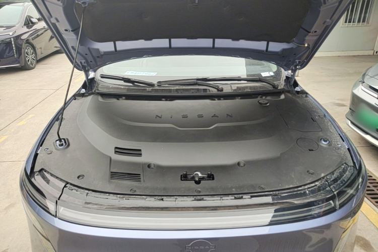Used Nissan N6 2026 Model 180 Max Engine Bay