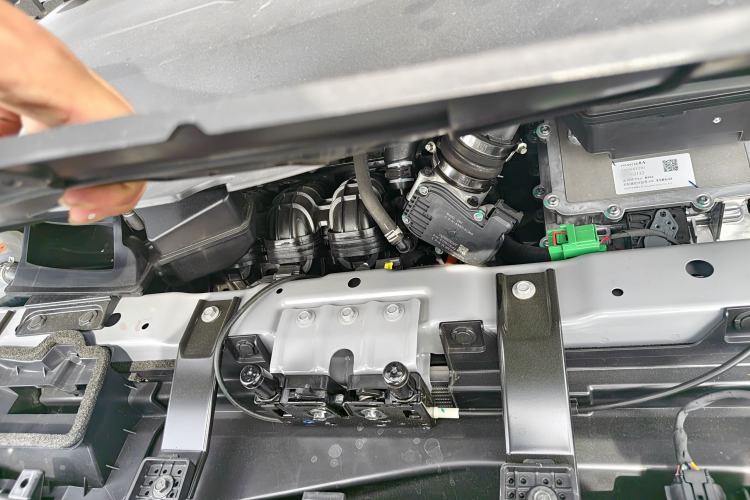 Used Nissan N6 2026 Model 180 Max Engine Bay