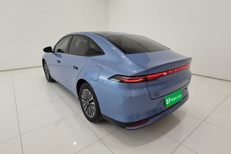 Used Nissan N6 2026 Model 180 Max Exterior 2