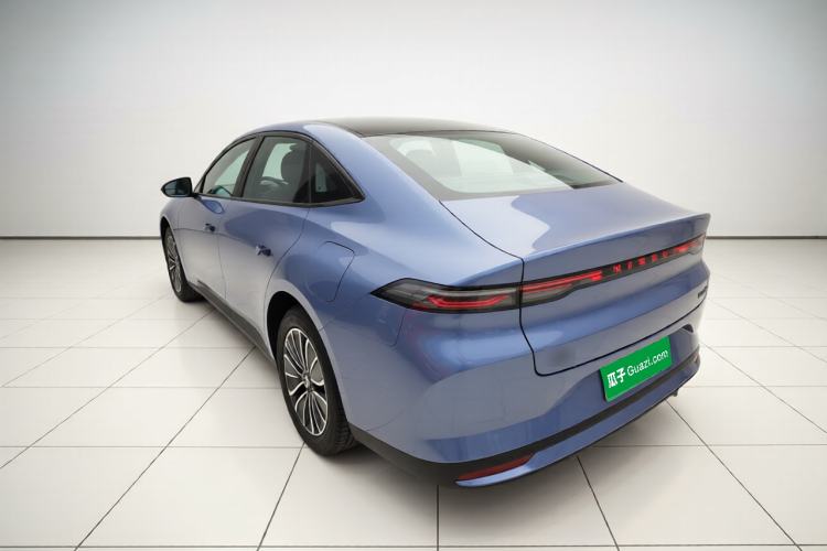 Used Nissan N6 2026 Model 180 Max Exterior 2