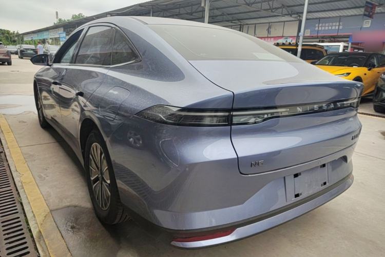 Used Nissan N6 2026 Model 180 Max Exterior 2