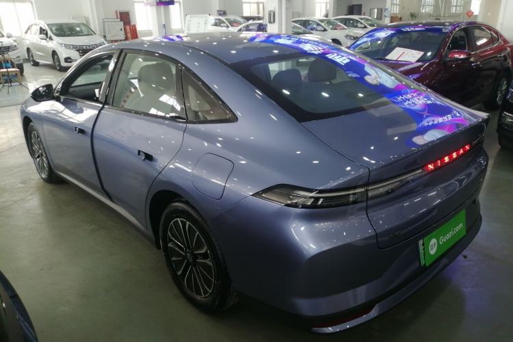 Used Nissan N6 2026 Model 180 Max Exterior 2