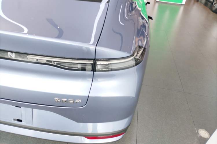 Used Nissan N6 2026 Model 180 Max Exterior 3