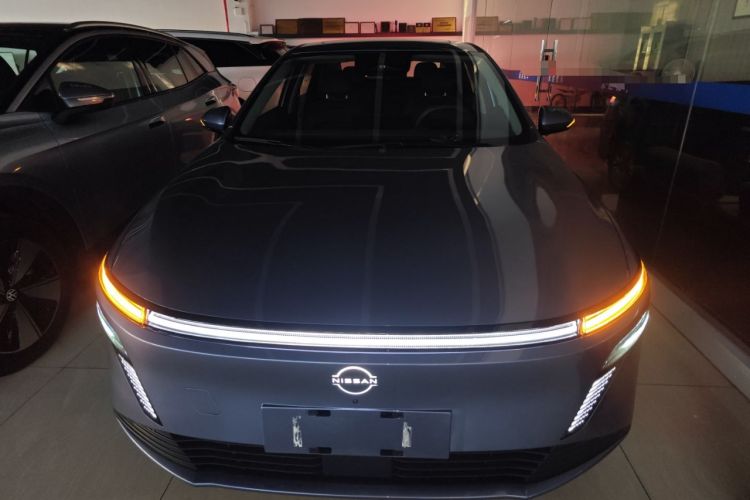 Used Nissan N6 2026 Model 180 Max Front