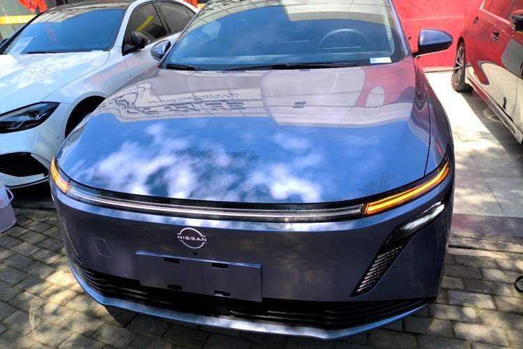Used Nissan N6 2026 Model 180 Max Front