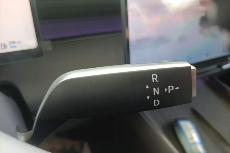 Used Nissan N6 2026 Model 170 Max+ Flagship Gear Lever