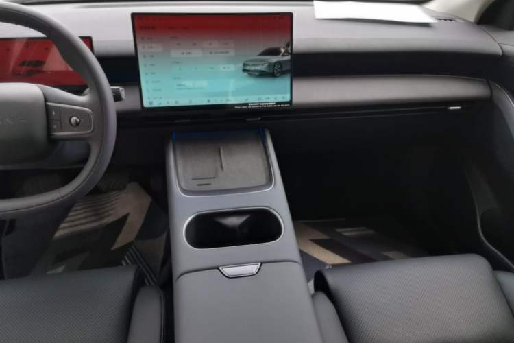 Used Nissan N6 2026 Model 180 Max Gear Lever