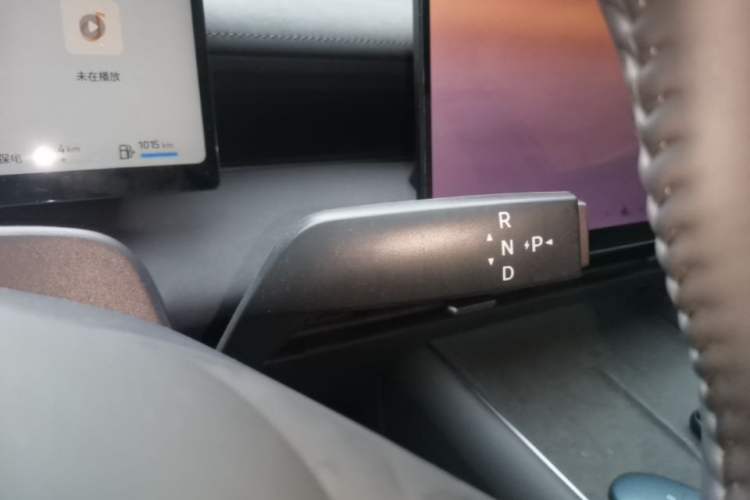 Used Nissan N6 2026 Model 180 Max Gear Lever