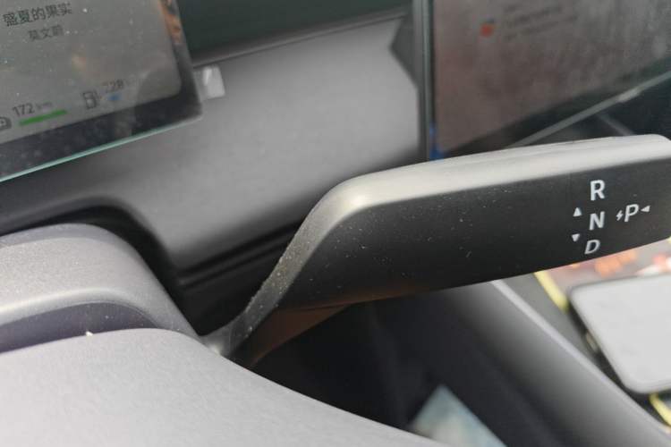 Used Nissan N6 2026 Model 180 Max Gear Lever