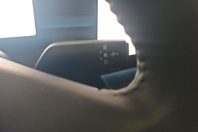 Used Nissan N6 2026 Model 180 Max Gear Lever