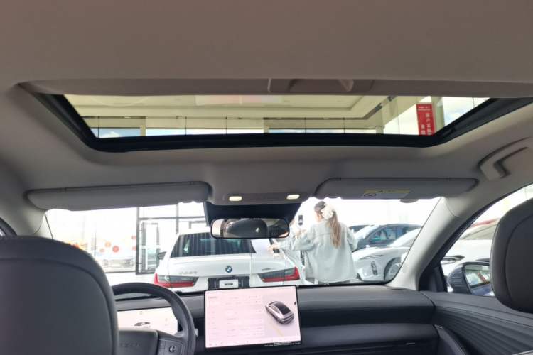 Used Nissan N6 2026 Model 180 Max Headliner