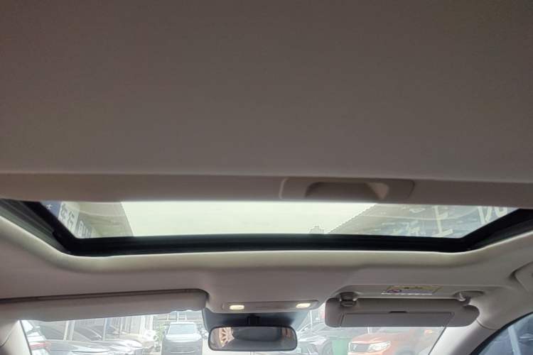 Used Nissan N6 2026 Model 180 Max Headliner