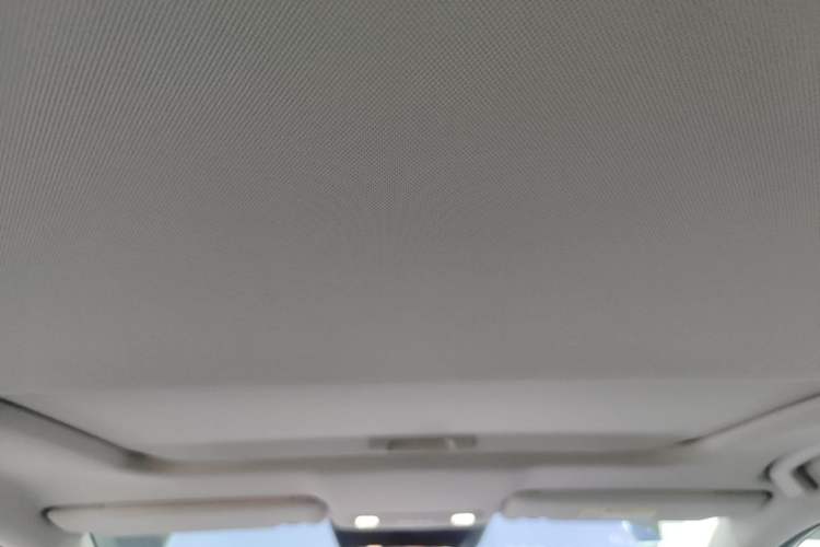 Used Nissan N6 2026 Model 180 Max Headliner