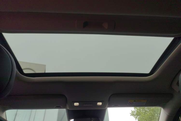 Used Nissan N6 2026 Model 180 Max Headliner