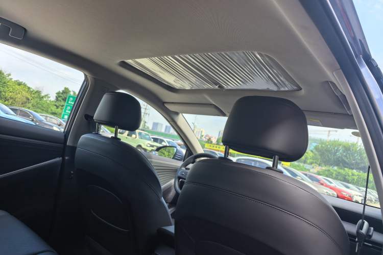 Used Nissan N6 2026 Model 180 Max Headliner