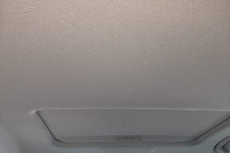 Used Nissan N6 2026 Model 180 Max Headliner