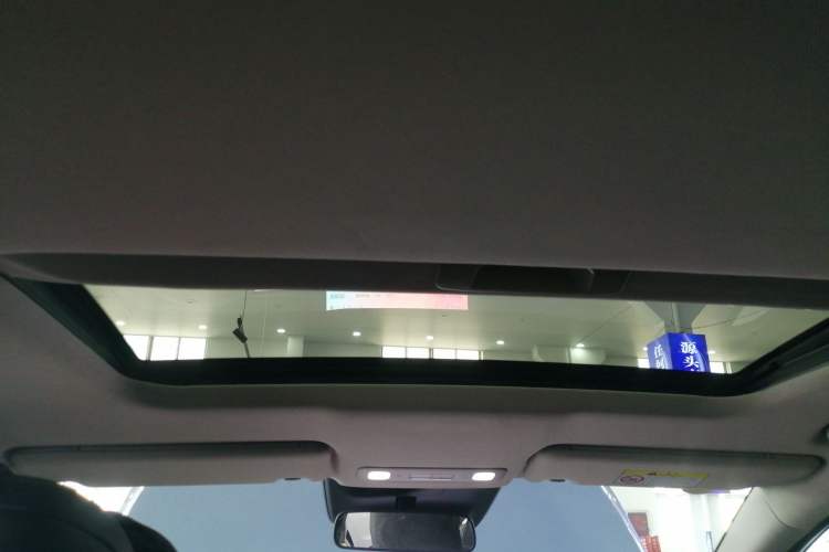 Used Nissan N6 2026 Model 180 Max Headliner