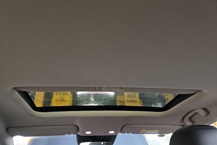 Used Nissan N6 2026 Model 180 Max Headliner