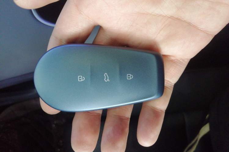 Used Nissan N6 2026 Model 180 Max Interior 1