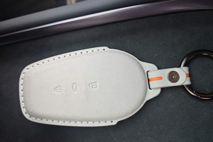 Used Nissan N6 2026 Model 180 Max Interior 1