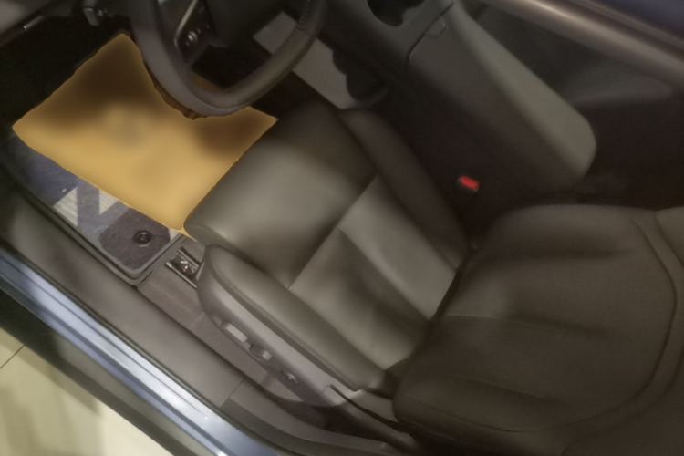 Used Nissan N6 2026 Model 180 Max Left Front Seat