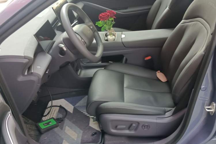 Used Nissan N6 2026 Model 180 Max Left Front Seat