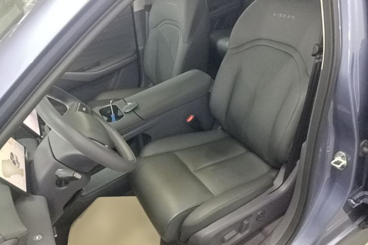 Used Nissan N6 2026 Model 180 Max Left Front Seat
