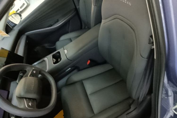 Used Nissan N6 2026 Model 180 Max Left Front Seat