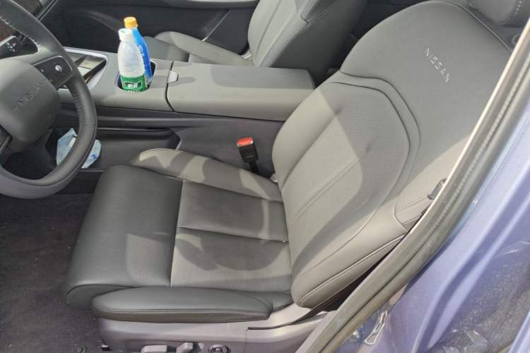 Used Nissan N6 2026 Model 180 Max Left Front Seat