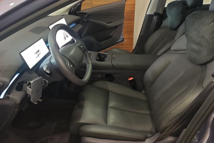 Used Nissan N6 2026 Model 180 Max Left Front Seat