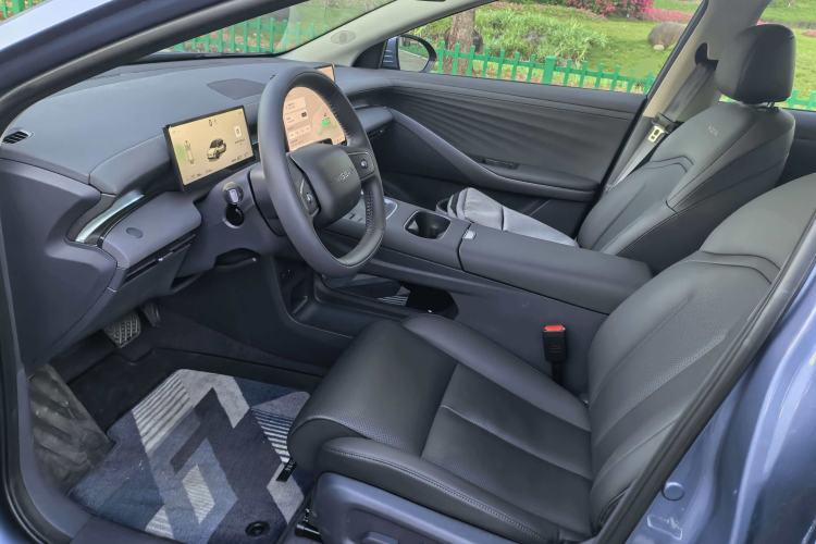 Used Nissan N6 2026 Model 180 Max Left Front Seat