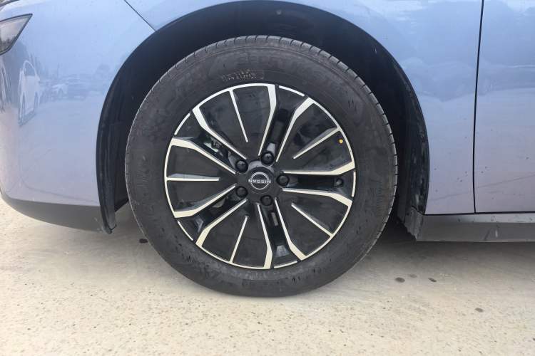 Used Nissan N6 2026 Model 170 Max+ Flagship Left Front Wheel Hub