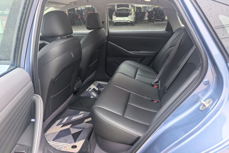Used Nissan N6 2026 Model 170 Max+ Flagship Left Rear Seat